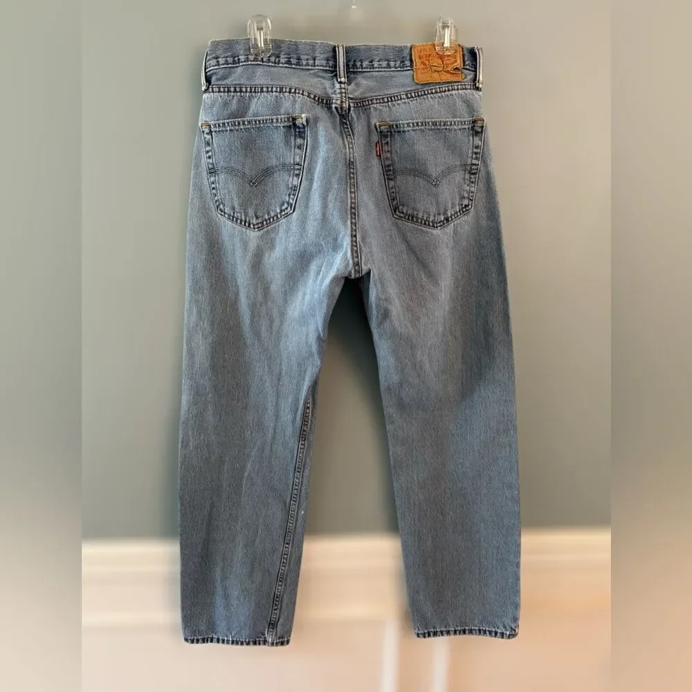 Vintage Levi's 505 Mens Jeans 35 x 32 Perfectly Distressed & Amazing